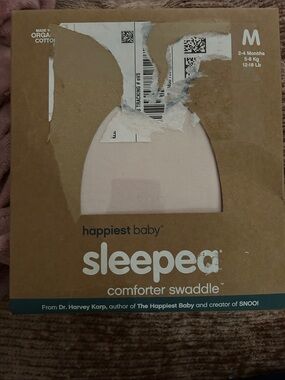 Happiest Baby Sleepea Comforter Swaddle - Pink. New in box M 2-4 months 12-18 lb